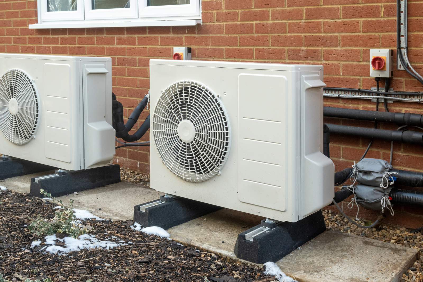 http://Smart%20cooling%20for%20commercial%20spaces