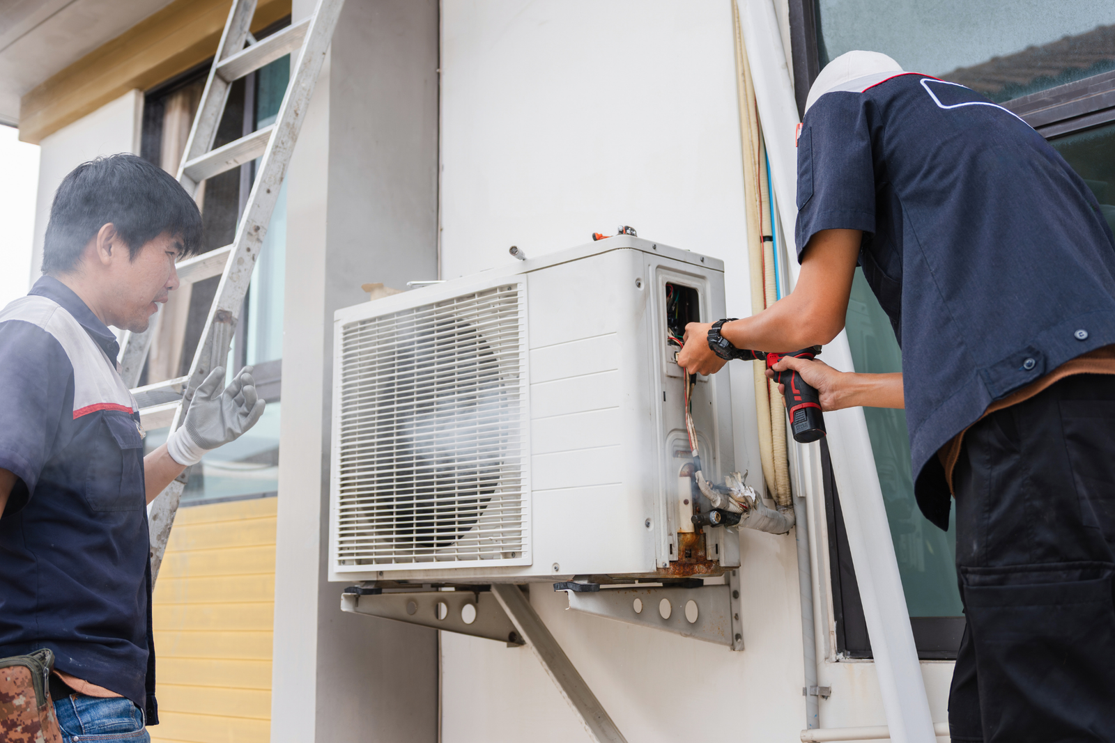 http://Ac%20deep%20cleaning%20uae